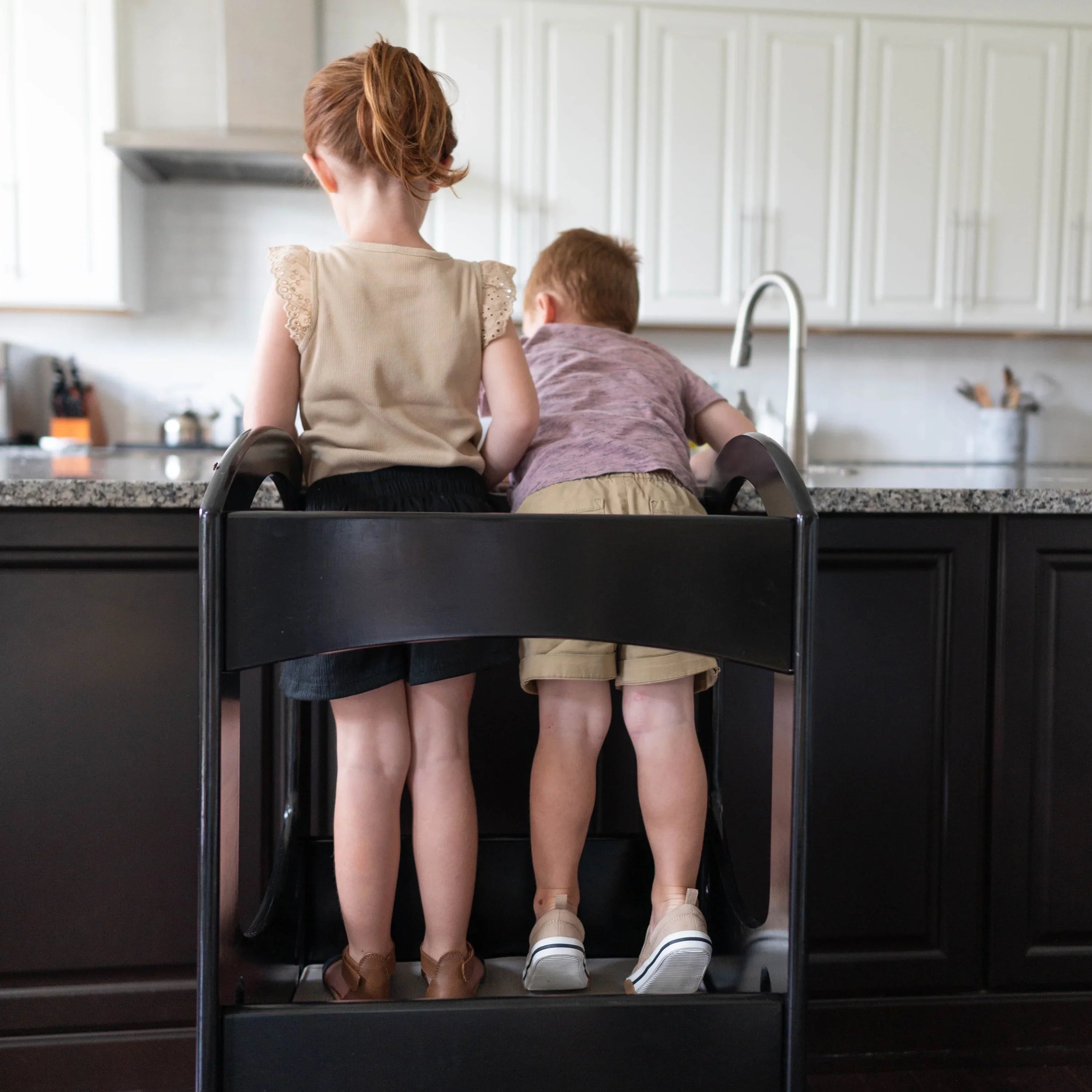 Little Partners The Learning Tower® Toddler Tower