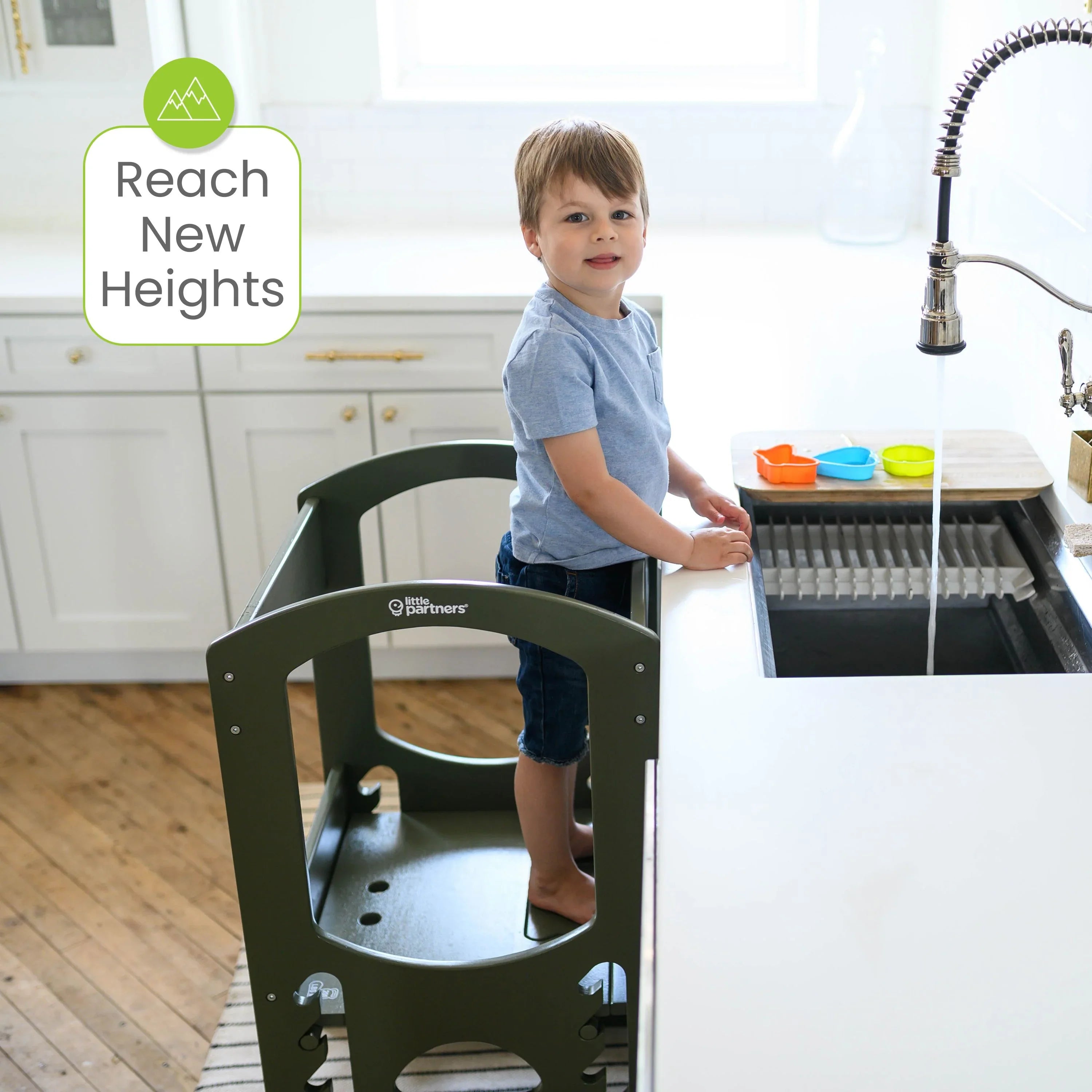 Little Partners The Learning Tower® Toddler Tower