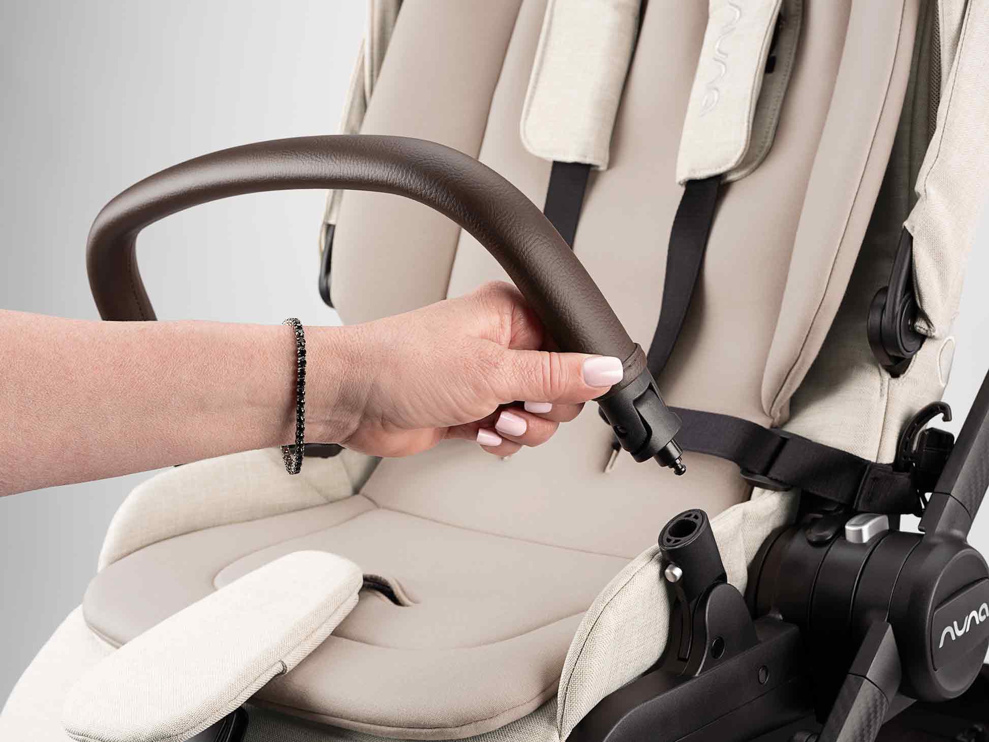 Nuna Swiv + Pipa Aire Rx Travel System