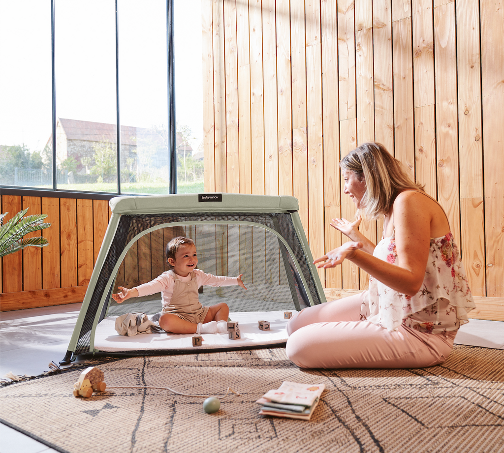 Moov and Comfy 3-in-1 Travel Crib and Playard