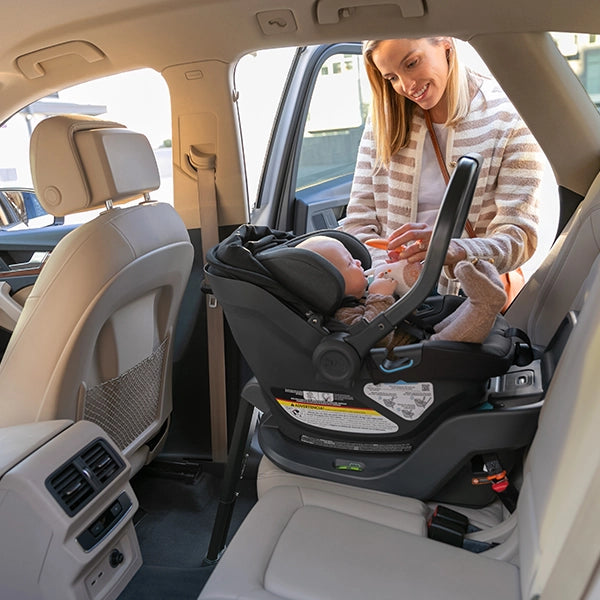 UPPAbaby MINU V3 with Aria Travel System