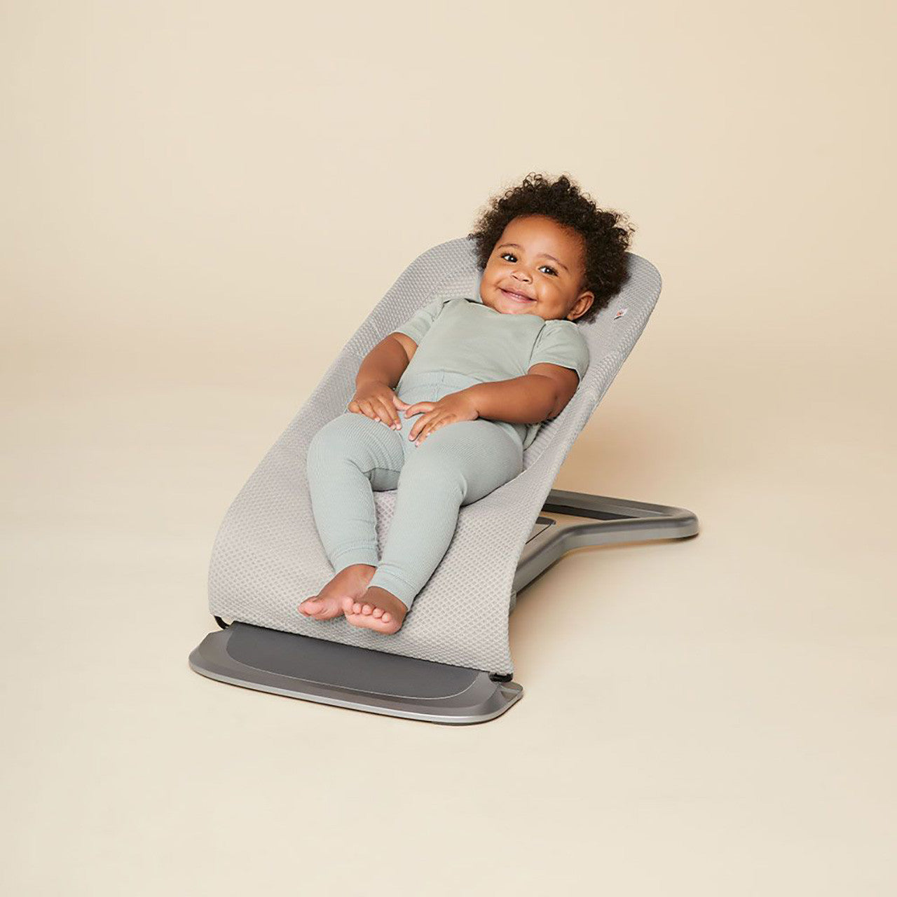 Ergobaby Evolve Bouncer - Mesh